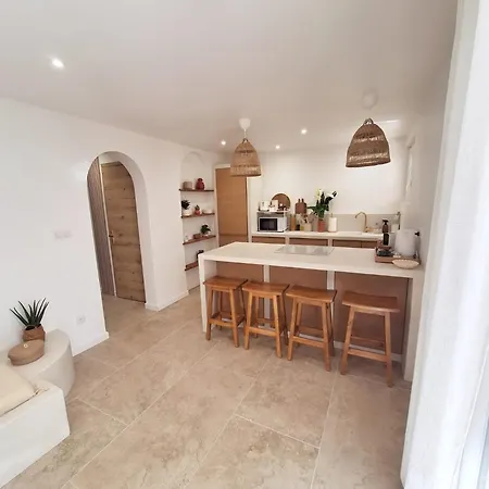 Apartment La P'tite Cigale Hyeres