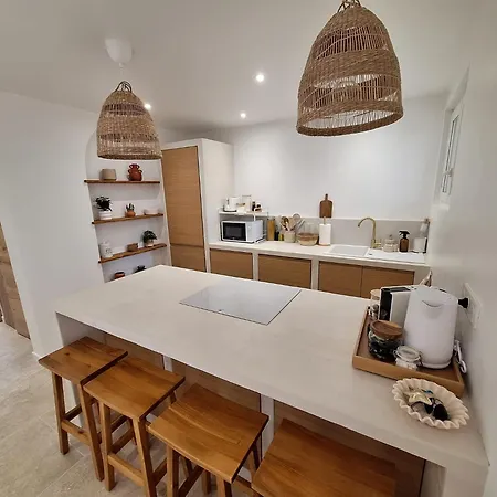 La P'tite Cigale Ιέρ