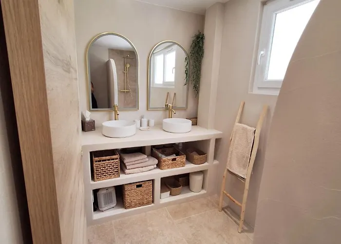 La P'tite Cigale * Ιέρ