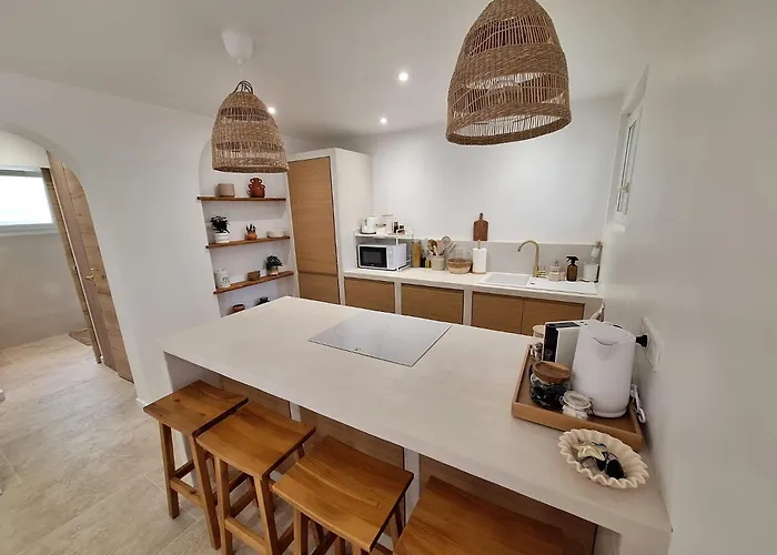 La P'tite Cigale Ιέρ